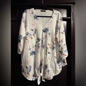 Boutique top worn once 3XL